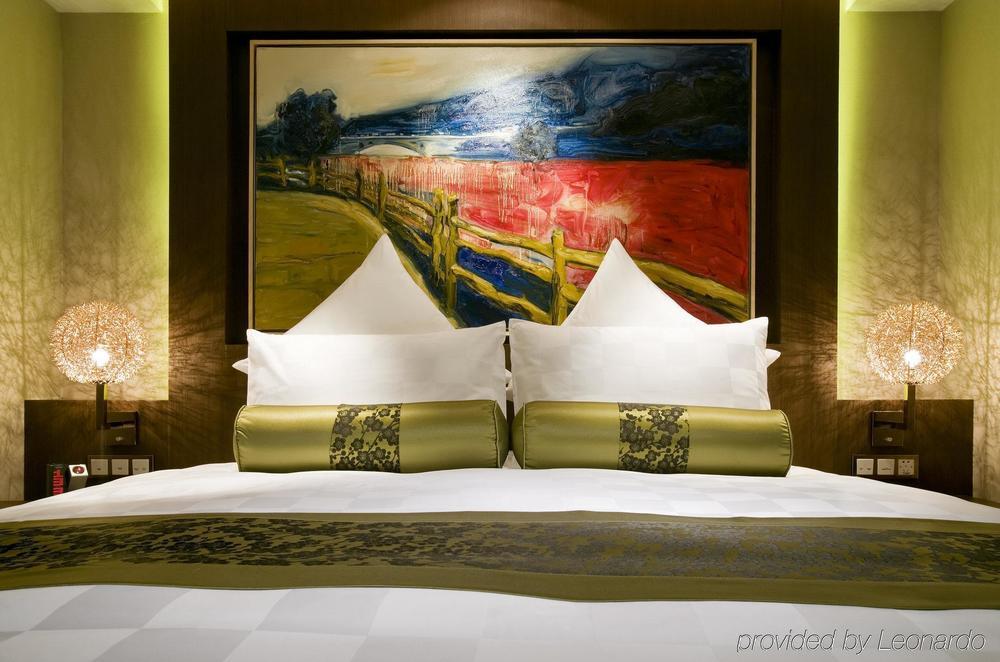 Pudi Boutique Hotel Fuxing Park Şanghay Oda fotoğraf