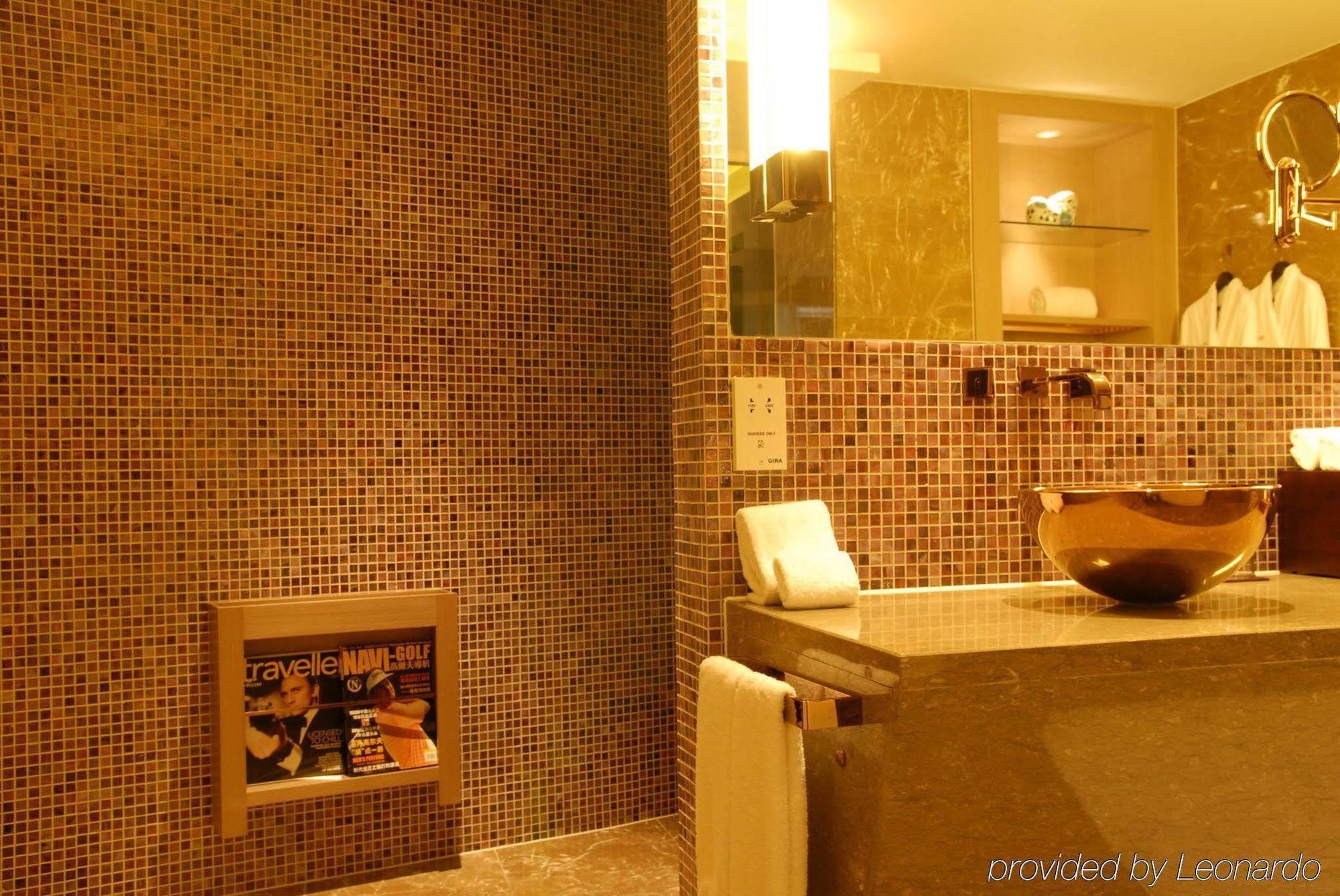 Pudi Boutique Hotel Fuxing Park Şanghay Oda fotoğraf